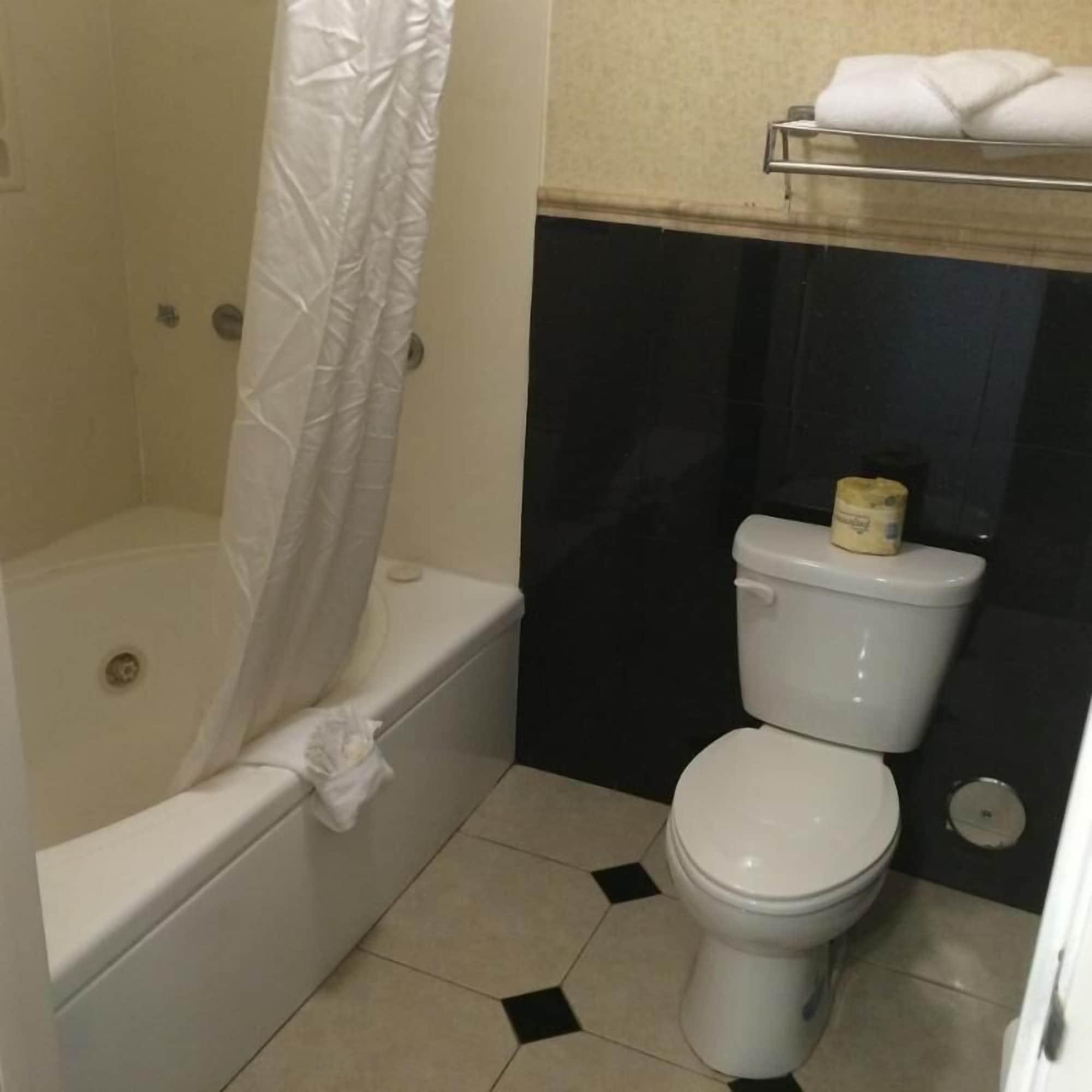 Hotel Days By Wyndham Concord
