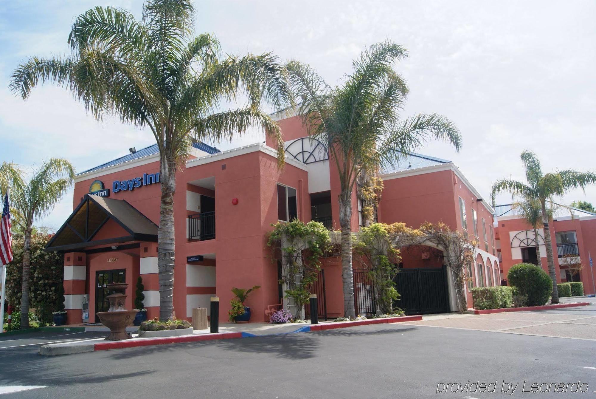 Days By Wyndham Hotel 2*