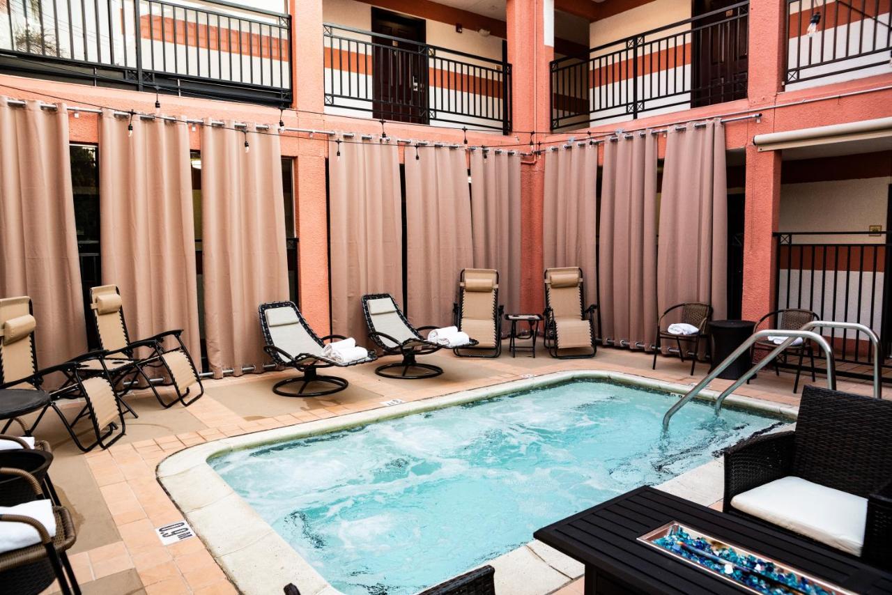 Hotel Days By Wyndham Concord