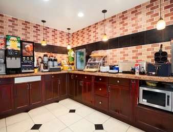 Days By Wyndham Hotel Concord